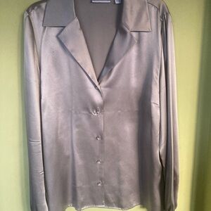 Nordstrom Women’s Silver 100%Silk Button Down Shirt